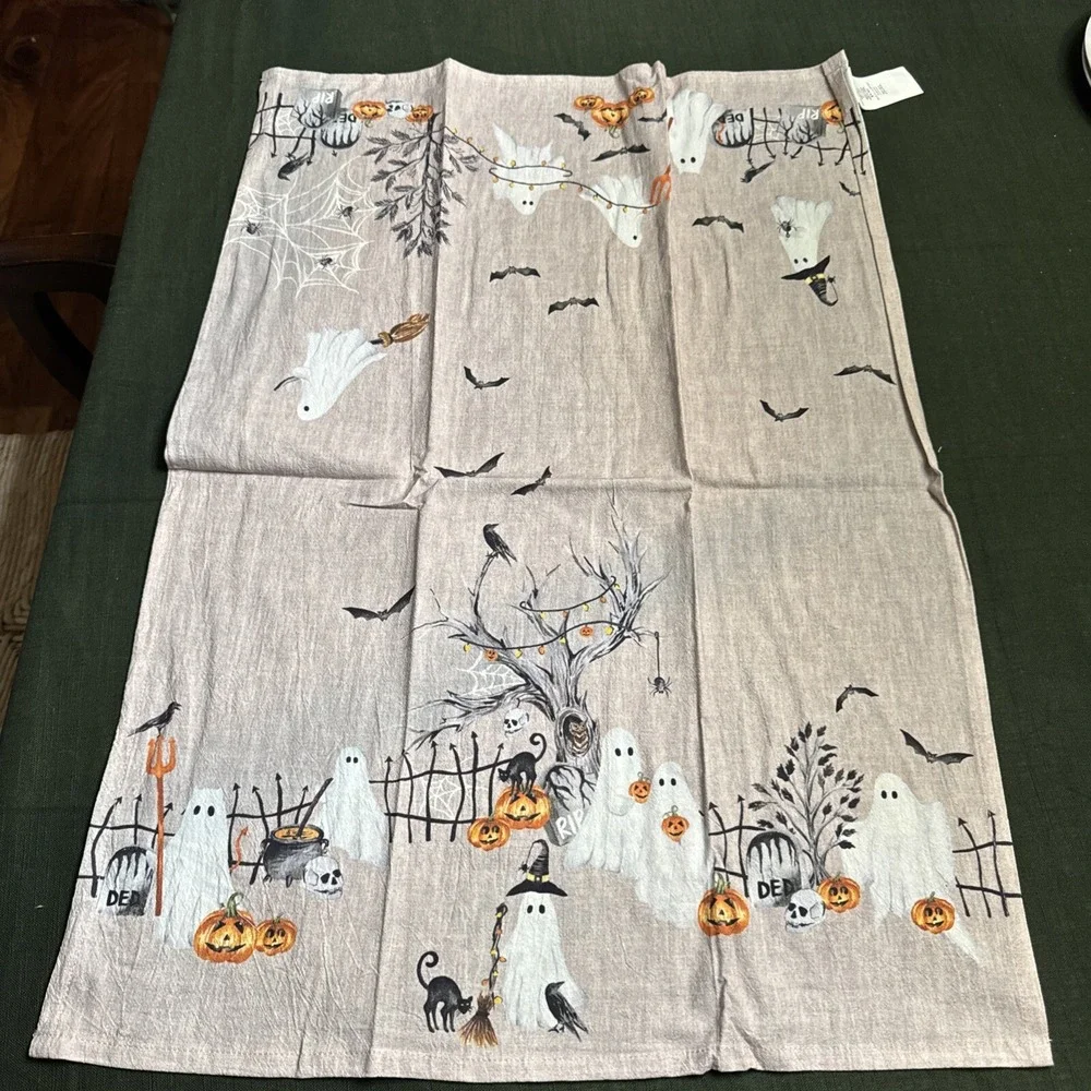 Pottery Barn Scary Squad Kitchen Tea‎ Towel Ghosts Pumpkins Halloween Kids Teen